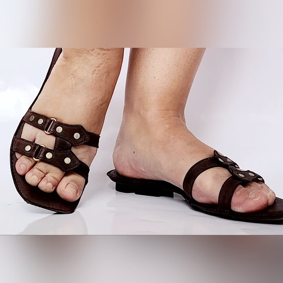 Hugo Boss Women's Leather Slide Sandals Stud Straps Brown EU 40/US 10 - Picture 5 of 16